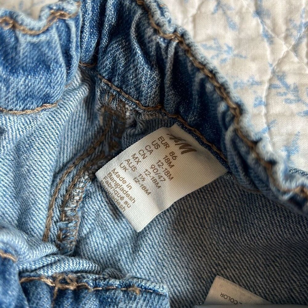 18 months baby girl bundle - top and jeans - Picture 7 of 8